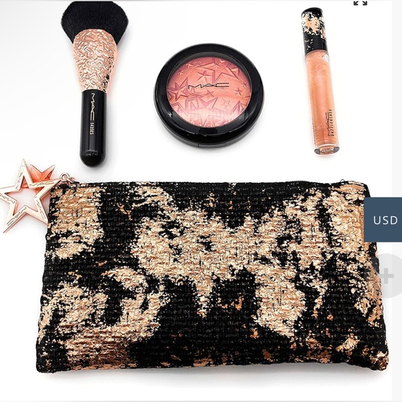 New Mac Sprinkle of Shine 4 Piece Kit Pink with brush, gloss, tote and more - Picture 1 of 11